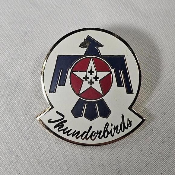Vintage US Military Air Force Thunderbirds Lapel Hat Pin F-84G - Picture 1 of 3